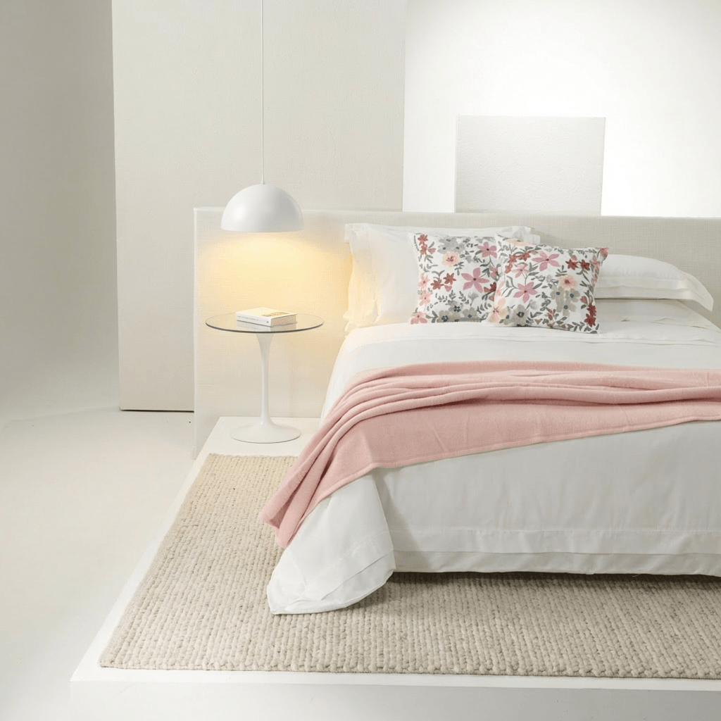 01 01 0458 Capa de Almofada Flower Branco Rosa 001